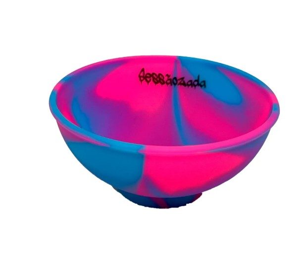 Kit Tesoura Dobrável Em Metal + Cuia de Silicone